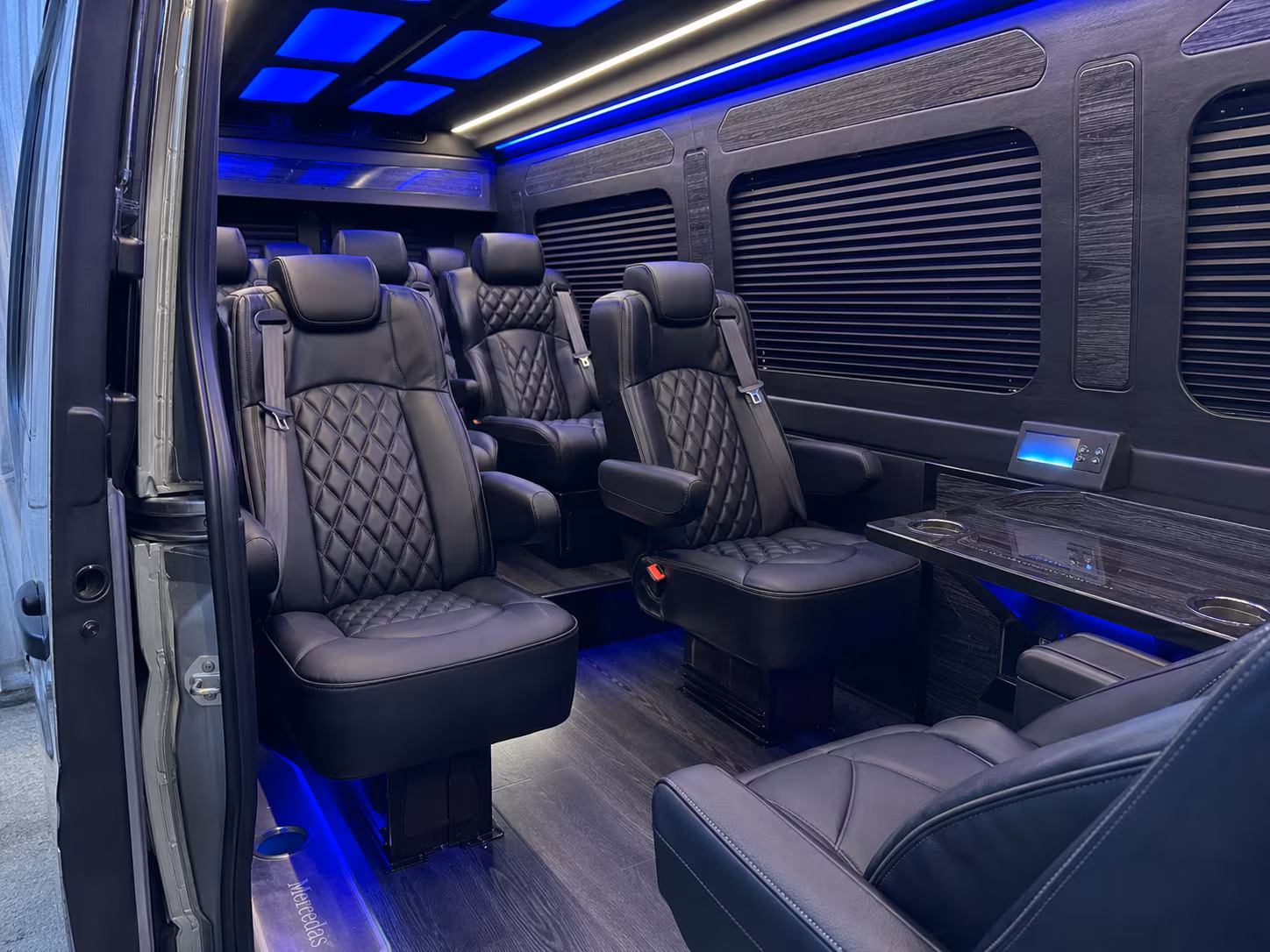 Hayward Airport Shuttles & Transportation