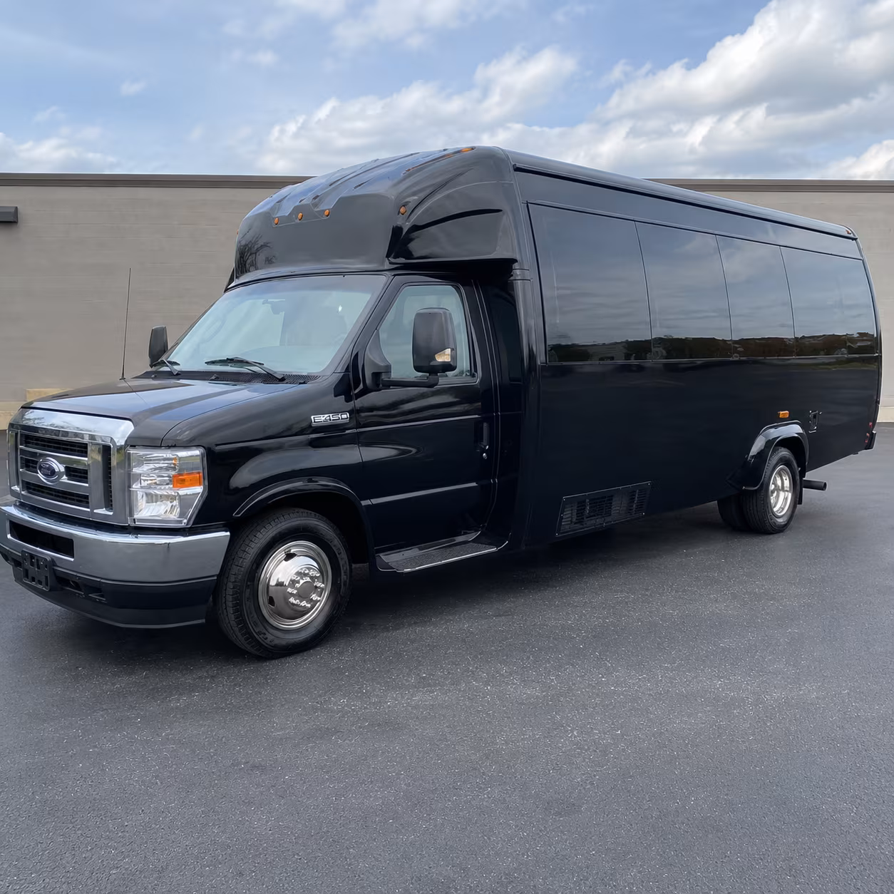 Hayward Birthday, Sweet 16, & Quinceañera Party Bus Rentals