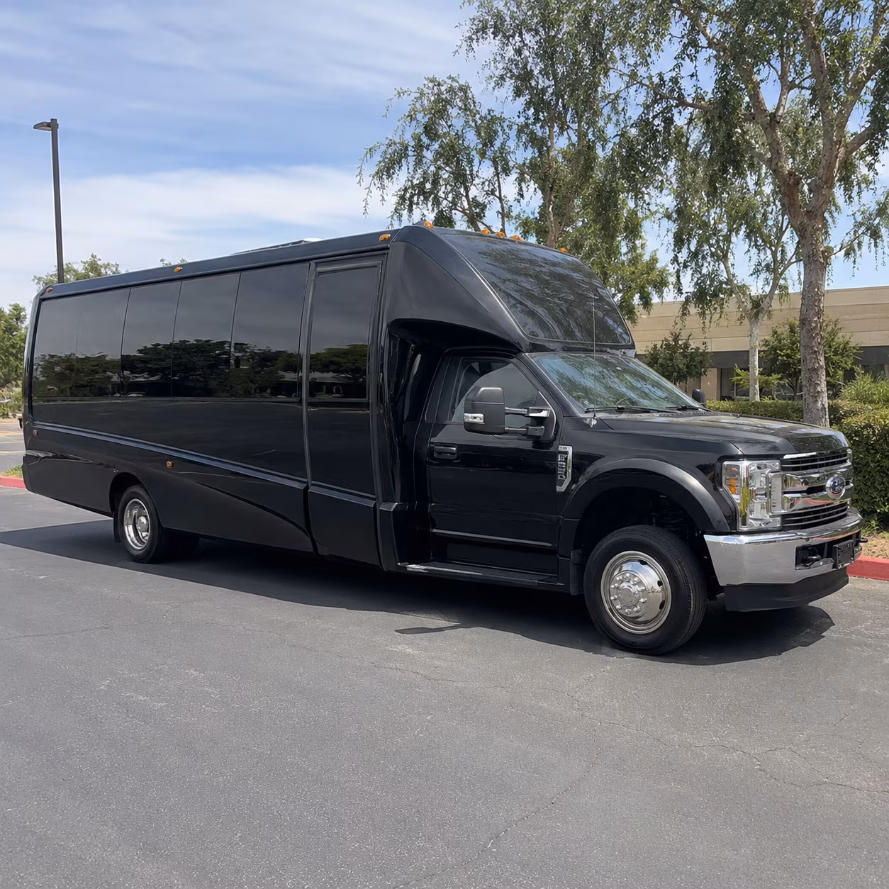 Redwood City Birthday, Sweet 16, & Quinceañera Party Bus Rentals