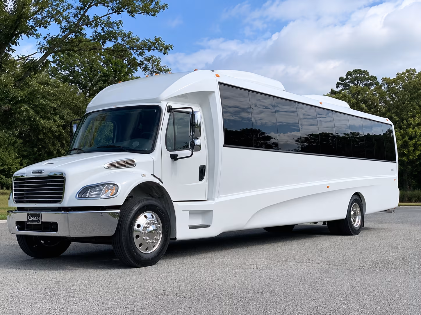 Redwood City Homecoming & Prom Party Bus Rentals
