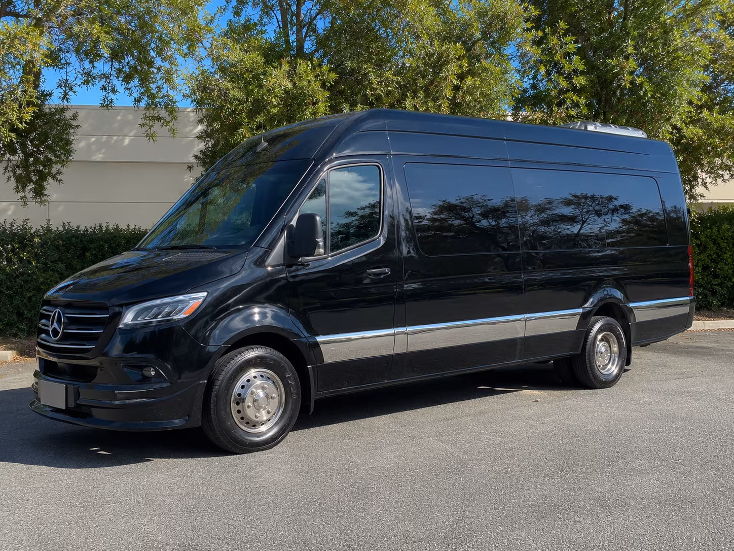 14 Passenger Sprinter Limo Exterior